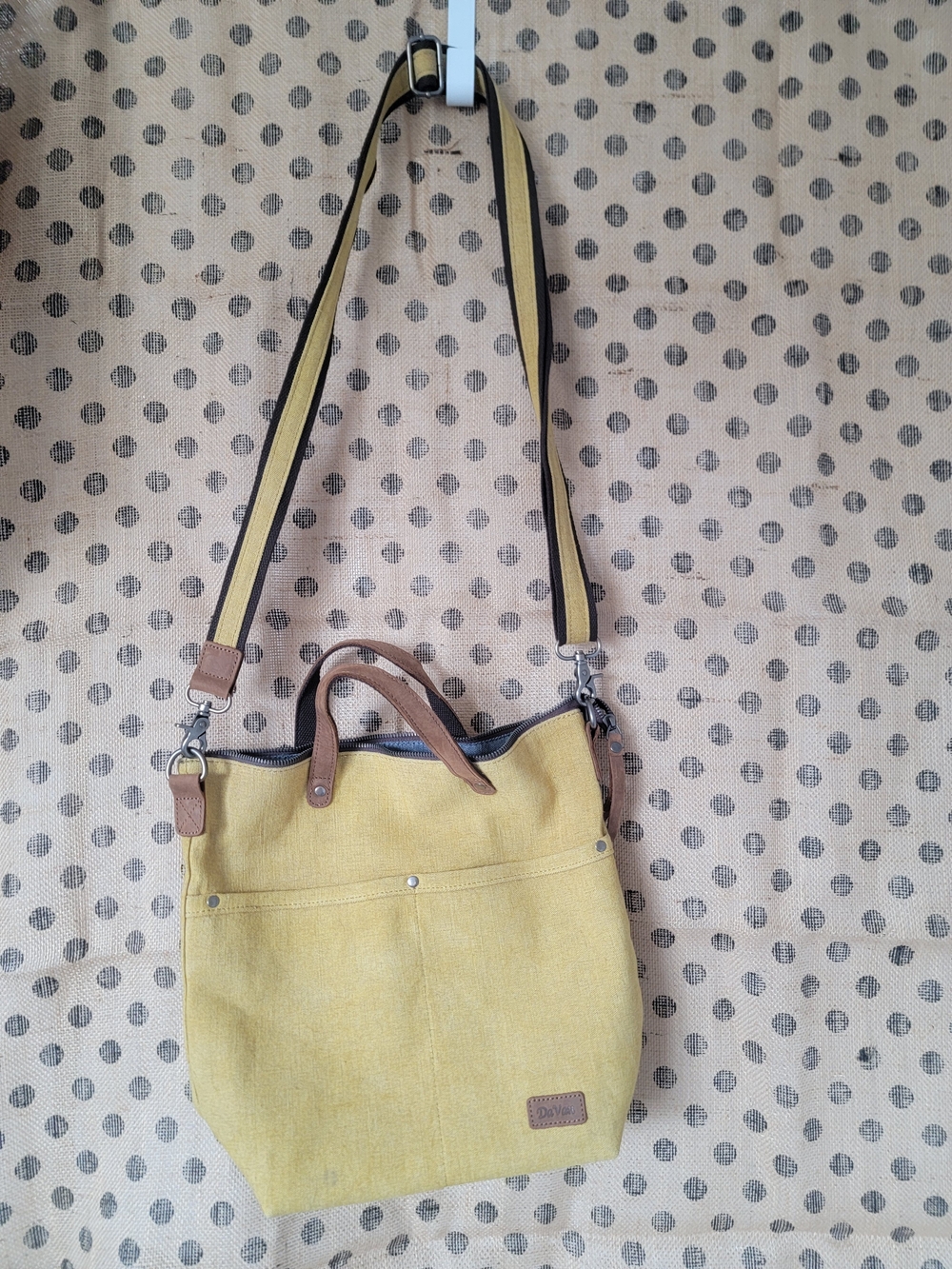 Da‎ Van Mustard Yellow Canvas Shoulder Bag NWOT